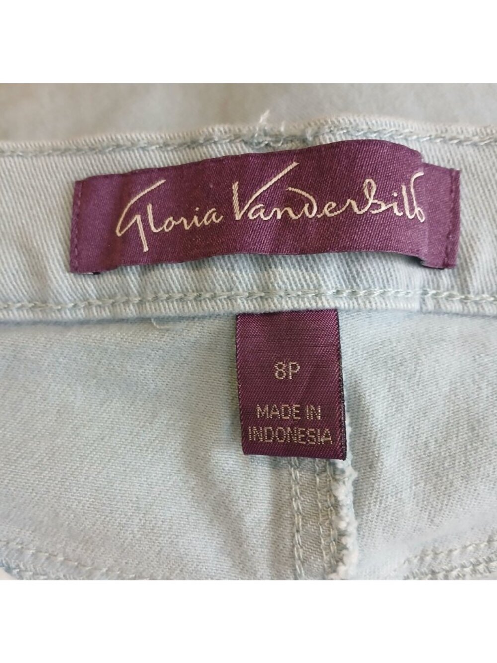 Gloria Vanderbilt Amanda Petite 8P Light Blue Stretch Straight Leg Jeans #I-12 - Picture 4 of 9